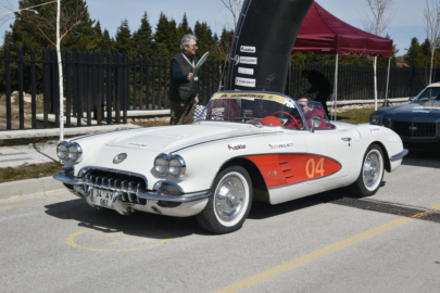 ULUDAĞ’DA OTOMOBİL TUTKUSU ZİRVE YAPTI