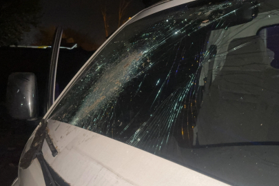 BURSA'DA HUSUMETLİLER EVİ BASTI: 14 YAŞINDAKİ ÇOCUK VURULDU