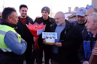 KAVGA AYIRMAYA GELEN POLİSLERİ DAVUL ZURNAYLA KARŞILADILAR