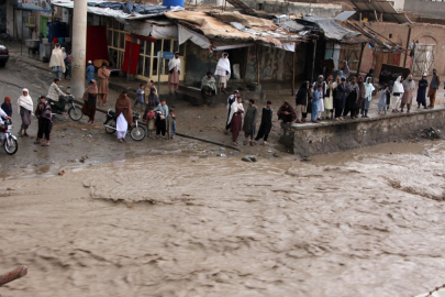 AFGANİSTAN’DA SEL FELAKETİ: 189 CAN KAYBI