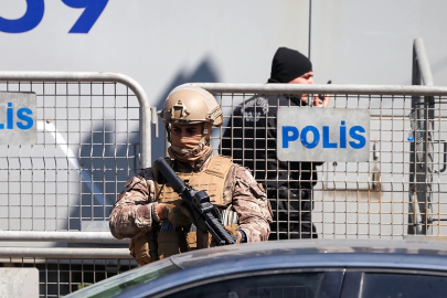 ŞANLIURFA'DA LİSE SALDIRISI: 17 YARALI, FAİL İNTİHAR ETTİ