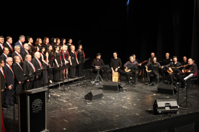 NİLÜFER’DE SANAT DOLU GECE: TÜRKÜLERLE YOLCULUK