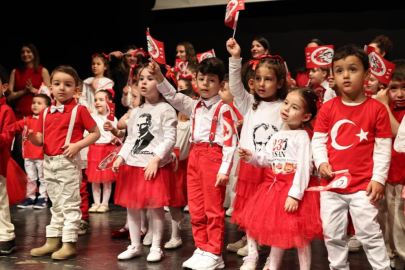 NİLÜFER BELEDİYESİ KREŞLERİNDE 23 NİSAN ÇOŞKUSU