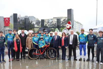 NİLÜFER 23 NİSAN’I COŞKUYLA KUTLADI