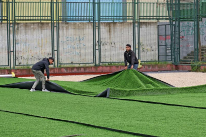 BURSA'DA SPOR TESİSLERİ YENİLENİYOR