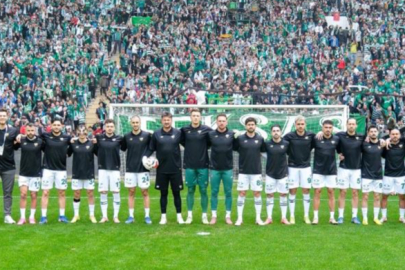 BURSASPOR'UN ŞAMPİYONLUK MAÇINA CEZA YAĞDI