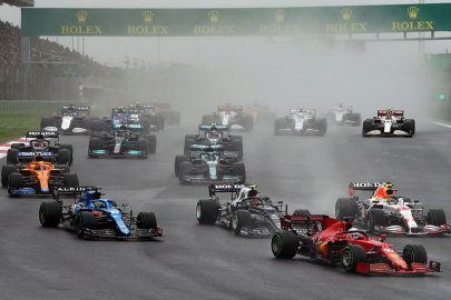 FORMULA 1 İLE İSTANBUL YENİDEN SAHNEDE