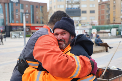 TEMİZLİK İŞÇİSİNDEN 150 BİN LİRALIK ÖRNEK DAVRANIŞ