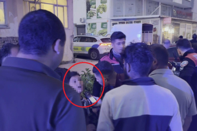 KAZADA HAFİF YARALANAN KÜÇÜK KARDEŞLERİ KİMSE İKNA EDEMEDİ