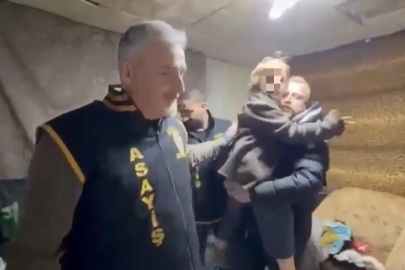 7 YILDIR KAÇIRILAN NAZAR ALMAN ANNESİNE KAVUŞTU