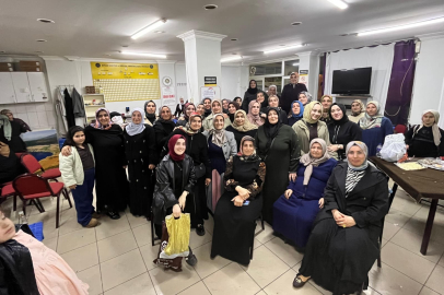 İNEGÖL’DE ROLLER DEĞİŞTİ: ERKEKLER EVDE KADINLAR KAHVEDE