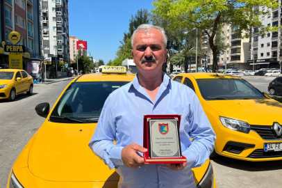 PARASI ÇALINAN ASKERİN İMDADINA TAKSİ ŞOFÖRÜ YETİŞTİ