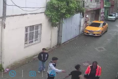 SOKAKTA YAŞAYAN ADAMI YUMRUKLAYAN ÇOCUĞA EV HAPSİ CEZASI