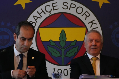 AZİZ YILDIRIM FENERBAHÇE BAŞKANLIĞINA ADAYLIĞINI AÇIKLADI