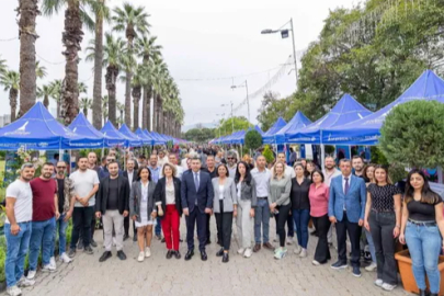 İZMİR BALKON VE BAHÇE BİTKİLERİ FESTİVALİ BAŞLADI