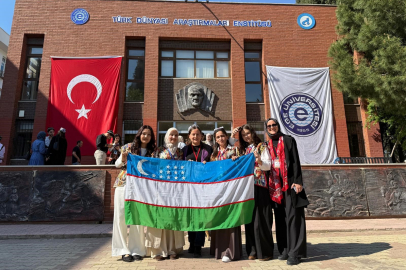 EGE ÜNİVERSİTESİ’NDE TÜRKİYE-ÖZBEKİSTAN GENÇLİK BULUŞMASI