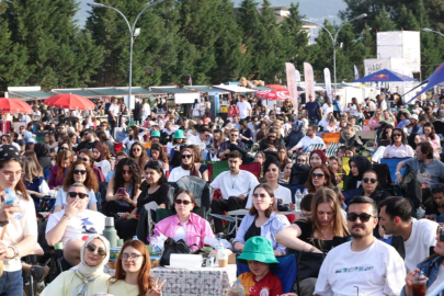 OSMANGAZİ KAHVE VE MÜZİK DOLU FESTİVALLE COŞTU