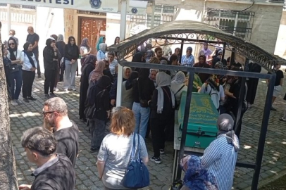 BURSA NİLÜFER'DE ACI OLAY: CAM SİLERKEN HAYATINI KAYBETTİ