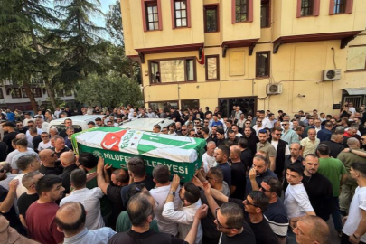 BURSASPOR TARAFTARINDAN TOKER’E DUYGUSAL VEDA