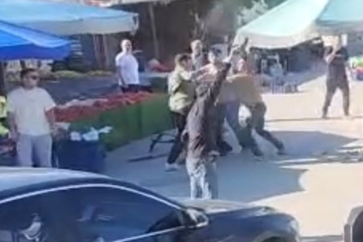 İZMİR FOÇA'DA PAZARCI KAVGASI SİLAHLI ÇATIŞMAYA DÖNÜŞTÜ