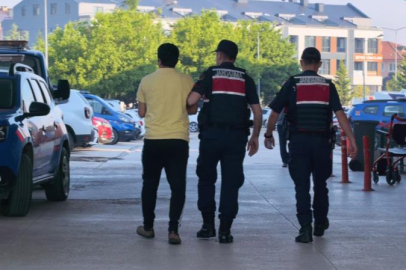 BURSA'DA ZEHİR TACİRLERİNE ŞAFAK BASKINI