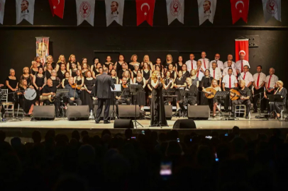 İZMİR BORNOVA YAZA COŞKUYLA MERHABA DEDİ