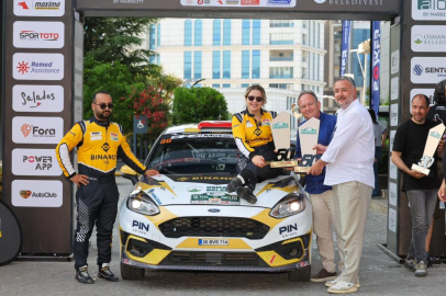 50.YEŞİL BURSA RALLİSİ'NDE NEFES KESEN MÜCADELE
