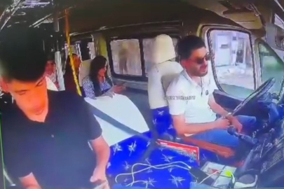 ADANA'DA UYUYAN SÜRÜCÜ DUVARA ÇARPTI: 7 YARALI