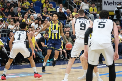 FENERBAHÇE BEKO İLE BEŞİKTAŞ GAİN FİNALDE KARŞI KARŞIYA