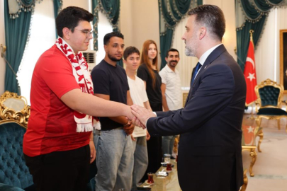 ŞAMPİYON GENÇ BESTECİLER BÜYÜKŞEHİR'DE AĞIRLANDI