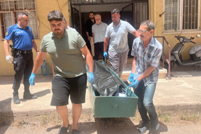 ANTALYA'DA EŞİ VE KAYINPEDERİNİ ÖLDÜREN ÖĞRETMEN TUTUKLANDI