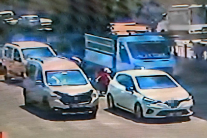 ADANA'DA FECİ KAZA: 4 YAŞINDAKİ ÇOCUK HAYATINI KAYBETTİ
