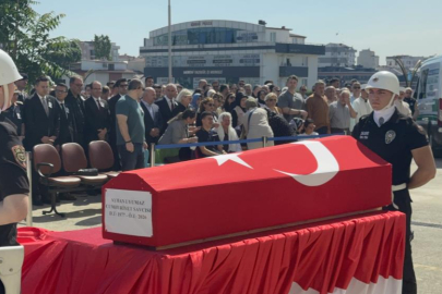DURUŞMADA KALBİNE YENİLEN SAVCI, GÖZYAŞLARI İLE UĞURLANDI