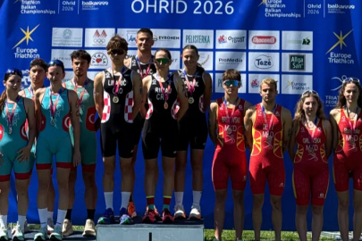 İZMİR BÜYÜKŞEHİR SPORCULARI GÜMÜŞ MADALYAYLA DÖNDÜ