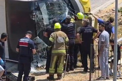 BURSA'DA HALK OTOBÜSÜ DEVRİLDİ: 1 YARALI