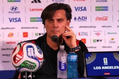 VINCENZO MONTELLA İSTİFA İDDİALARINA SON NOKTAYI KOYDU