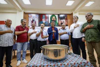 İZMİR'DE MUHARREM BULUŞMASI: BAŞKAN TUGAY'DAN BİRLİK MESAJI
