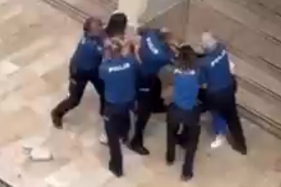 SAMSUN'DA POLİSİN GÖZÜ ÖNÜNDE KADIN KAVGASI