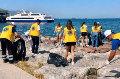 İZMİR KÖRFEZİ'NDE ORTAK TEMİZLİK SEFERBERLİĞİ BAŞLADI