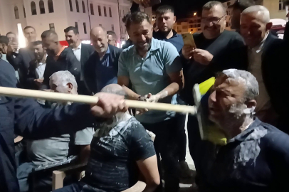 ASIRLIK GELENEK: DAMAT TARAFINI KÜREKLE TIRAŞ ETTİLER