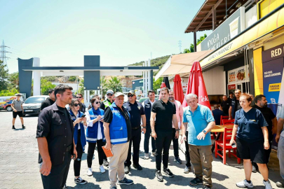 BAŞKAN TAMER  MANDALİNCİ KONACIK'TA VATANDAŞLARLA BULUŞTU