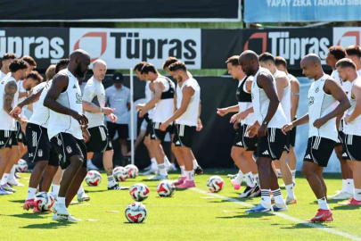 BEŞİKTAŞ'TA GÖZLER MİDTJYLLAND MAÇINDA