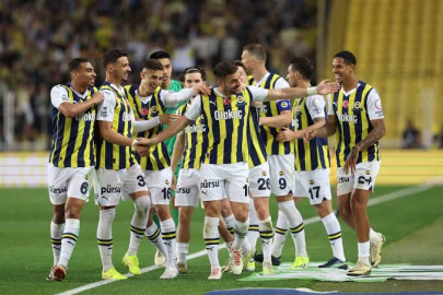 FENERBAHÇE'DE DEV MAÇIN KADROSU BELLİ OLDU