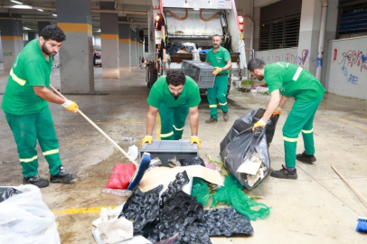 OSMANGAZİ'DE PAZARLARDAN HER AY 600 TON ATIK TOPLANIYOR