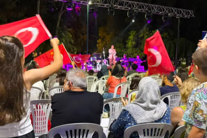 BURSA BÜYÜKŞEHİR BELEDİYESİ’NDEN ZAFER HAFTASI COŞKUSU