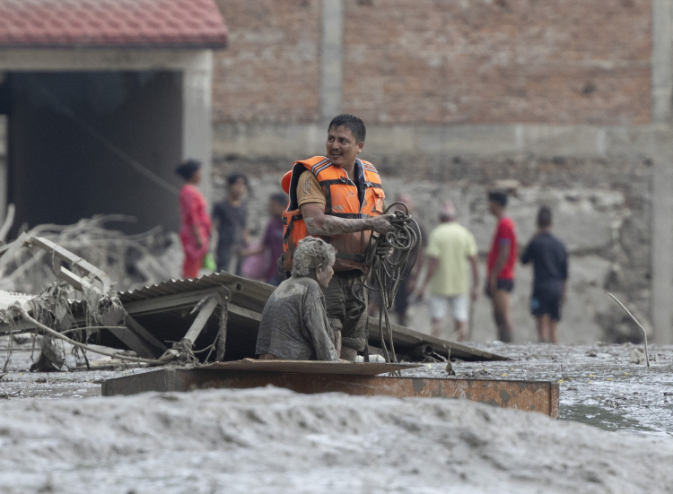 NEPAL SEL FELAKETİ