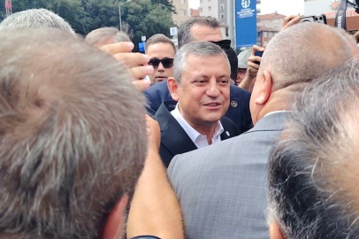 ÖZGÜR ÖZEL KOCAELİ'DE VATANDAŞLARLA BULUŞTU