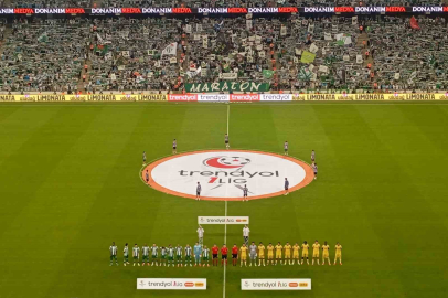 BURSASPOR’DAN İSTANBULSPOR’A 4 GOLLÜ TARİFE