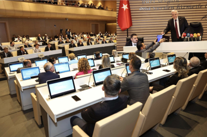 NİLÜFER'DEN ARTVİN,RİZE VE KARS'A ARAÇ VE PARKE TAŞI HİBESİ