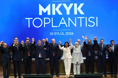 İZMİR'DE 37 YILLIK KALE DÜŞTÜ: FOÇA BELEDİYESİ AK PARTİ'DE